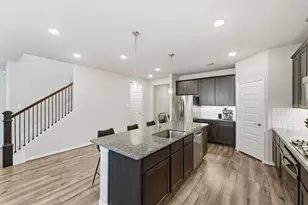 8335 Calico Pennant Wy, Fulshear, TX 77441 - Photo 7