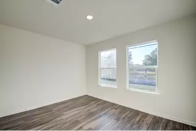 6202 N Wayside Drive, Houston, TX 77028 - Photo 3