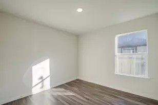 6202 N Wayside Dr, Houston, TX 77028 - Photo 5