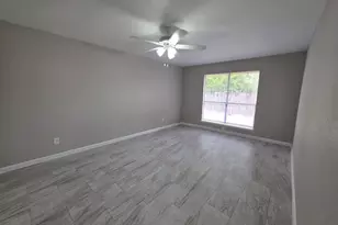 6607 Pouter Dr, Houston, TX 77083 - Photo 9