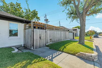 4727 Avenue O, Galveston, TX 77551 - Photo 35