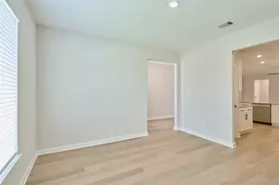 21554 Bluebonnet Bay Dr, Magnolia, TX 77354 - Photo 9