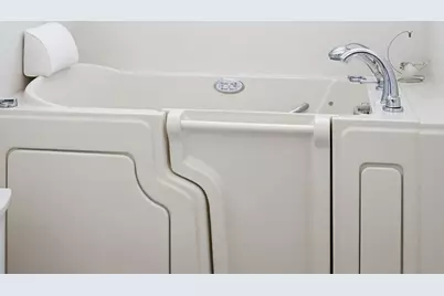 16180 Oaklawn Drive, Splendora, TX 77372 - Photo 31