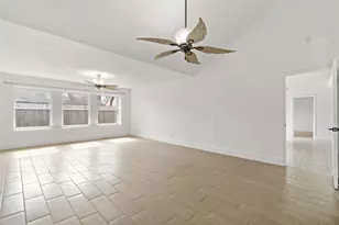 10319 Sand Pass Ln, Houston, TX 77064 - Photo 11