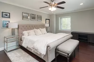 726 Thistlewood Dr, Houston, TX 77079 - Photo 19