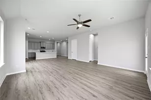 2713 Mackinac Bay Dr, La Marque, TX 77568 - Photo 15