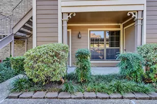 1860 White Oak Dr, Houston, TX 77009 - Photo 1