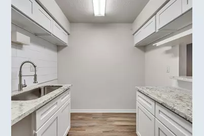 1860 White Oak Drive #333, Houston, TX 77009 - Photo 5