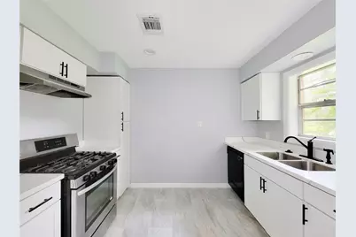 5103 Karu Drive #B, Spring, TX 77373 - Photo 5