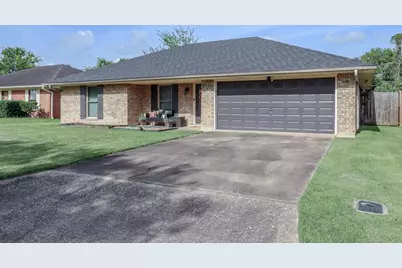2055 Stacy Street, Beaumont, TX 77707 - Photo 3