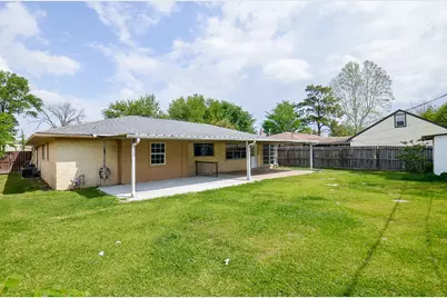 13338 Forest Knoll Drive, Houston, TX 77049 - Photo 19
