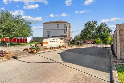 3318 Clearview Villa Way, Houston, TX 77025 - Photo 31