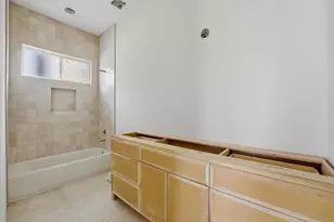 609 E 25th St, Houston, TX 77008 - Photo 25