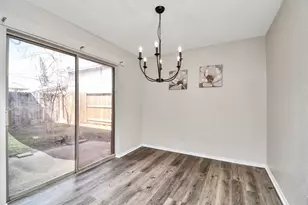 7818 Black Fin Ln, Houston, TX 77072 - Photo 11