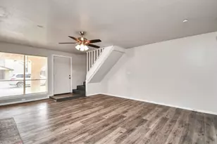 7818 Black Fin Ln, Houston, TX 77072 - Photo 7