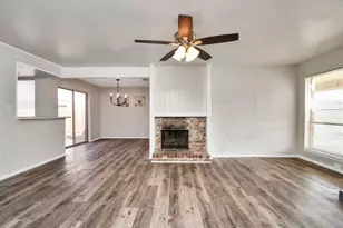 7818 Black Fin Ln, Houston, TX 77072 - Photo 9