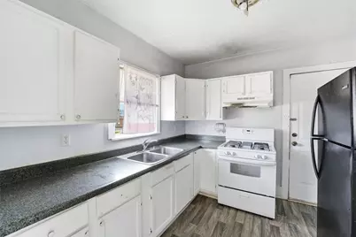 2420 Stevens Street, Houston, TX 77026 - Photo 13