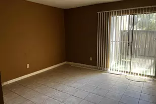 2100 Wilcrest Dr, Houston, TX 77042 - Photo 9