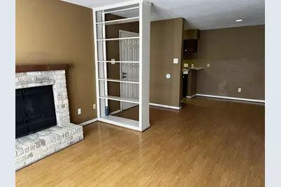 2100 Wilcrest Drive #114, Houston, TX 77042 - Photo 3