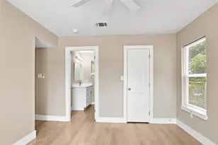 2803 S Houston Dr, La Marque, TX 77568 - Photo 17
