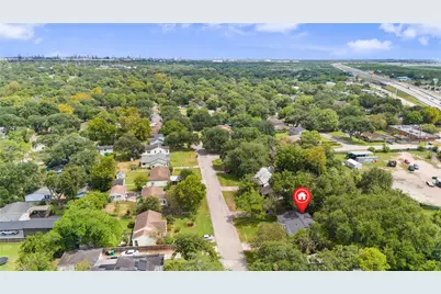 2803 S Houston Drive, La Marque, TX 77568 - Photo 49