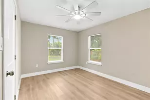 2803 S Houston Dr, La Marque, TX 77568 - Photo 33
