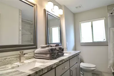 4741 Kinglet Street, Houston, TX 77035 - Photo 33