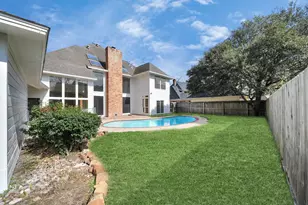 2807 Cedarville Dr, Kingwood, TX 77345 - Photo 3