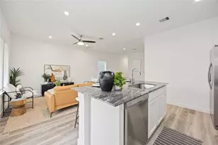 10305 Penryn Forest Ln, Houston, TX 77051 - Photo 11