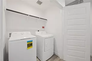 10305 Penryn Forest Ln, Houston, TX 77051 - Photo 5