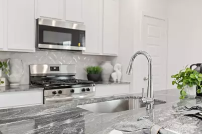 10305 Penryn Forest Lane, Houston, TX 77051 - Photo 9