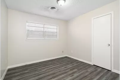 118 Johnson Street, La Marque, TX 77568 - Photo 15