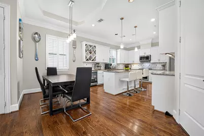 1042 W 15th 1/2 Street, Houston, TX 77008 - Photo 13