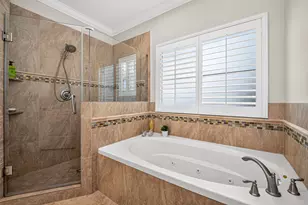 1042 W 15th 1/2 St, Houston, TX 77008 - Photo 47