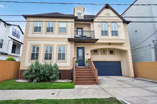 1042 W 15th 1/2 St, Houston, TX 77008 - Photo 3
