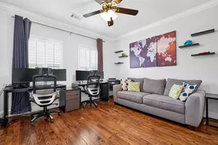 1042 W 15th 1/2 St, Houston, TX 77008 - Photo 31