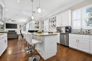 1042 W 15th 1/2 St, Houston, TX 77008 - Photo 17