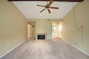 11711 Memorial Dr, Houston, TX 77024 - Photo 13