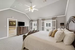 130 Oak Pl Dr, Houston, TX 77006 - Photo 9