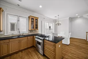 130 Oak Pl Dr, Houston, TX 77006 - Photo 7