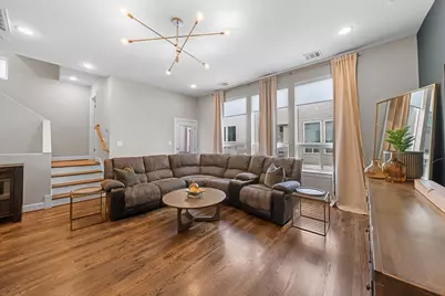 959 W 17th Street, Houston, TX 77008 - Photo 9