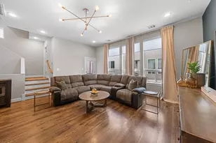 959 W 17th St, Houston, TX 77008 - Photo 9