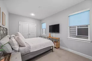 959 W 17th St, Houston, TX 77008 - Photo 3