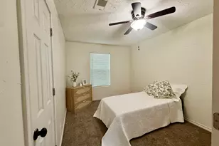 1002 Block St, Port Neches, TX 77651 - Photo 9