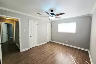 2433 Freeway Manor Dr, Rosenberg, TX 77471 - Photo 9