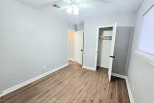 2433 Freeway Manor Dr, Rosenberg, TX 77471 - Photo 13