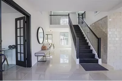 5614 Indian Circle, Houston, TX 77056 - Photo 3