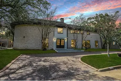 5614 Indian Circle, Houston, TX 77056 - Photo 1