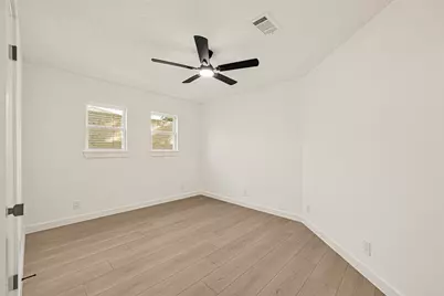 8303 Spring Wind Drive, Houston, TX 77040 - Photo 23