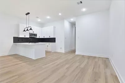 8109 Bigwood Street #B, Houston, TX 77078 - Photo 33